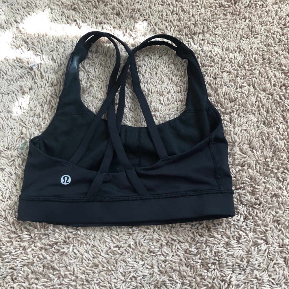 lululemon sports bra